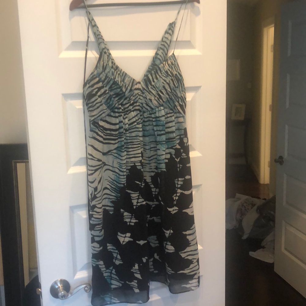 Printed max and Cleo summer dress. Size six.